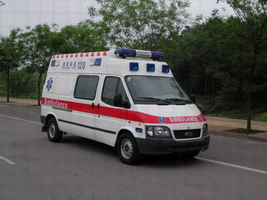 洪湖市救护车护送